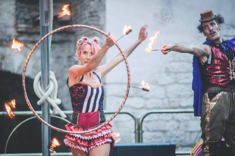 La luna nel pozzo a Caorle col teatro di strada