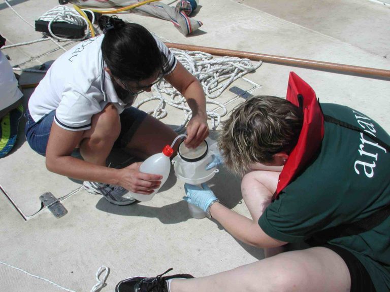 Acqua pulita per la balneazione in Veneto sia in mare sia nei laghi lo dice ARPAV