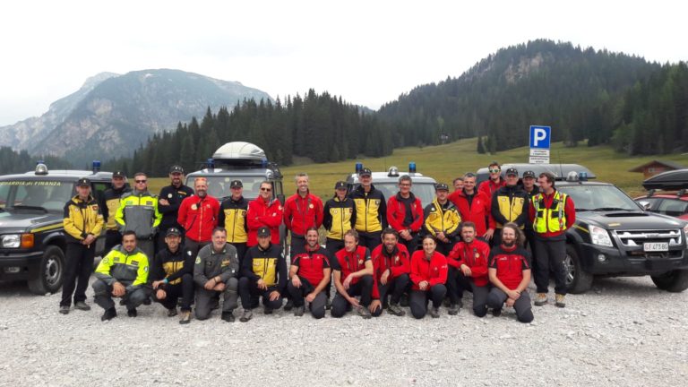 Sulle Dolomiti doppio addestramento congiunto del Soccorso Alpino