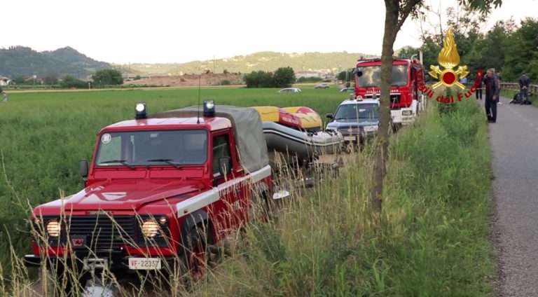 A 13 anni muore annegato a Cornedo nel torrente Agno, i Vigili del Fuoco e il SUEM tentano di salvarlo [VIDEO]