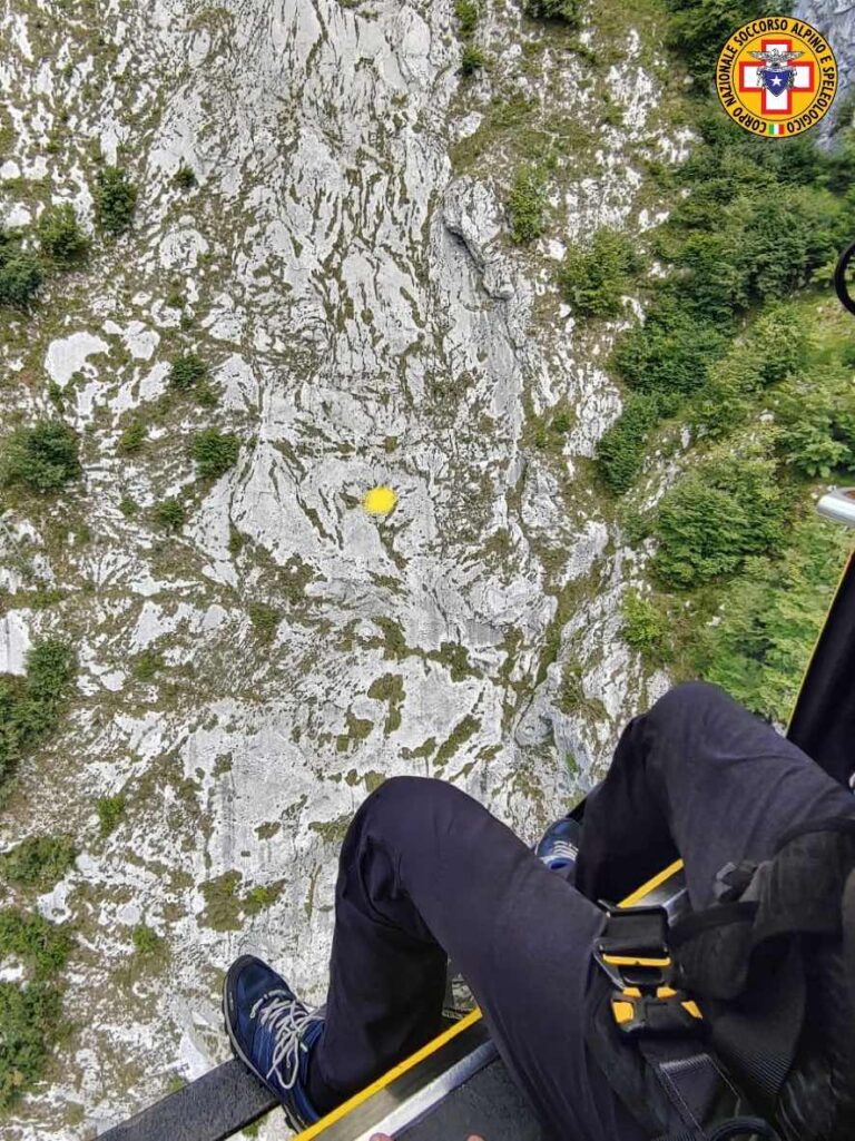 Escursionista del Lussemburgo precipita e muore sul Dolada