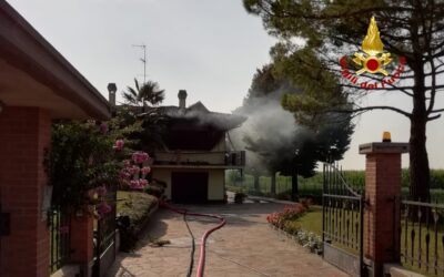 Esplode villetta: ferita un’anziana