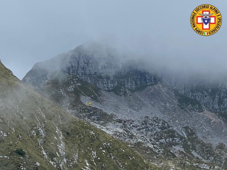 Cade per 50 metri su un ghiaione: muore 41enne di Rovigo