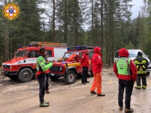 Soccorso Alpino e Vigili del Fuoco a Cortina