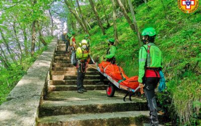Sul sentiero verso il Santuario della Madonna inciampa e vola nel baratro: morto!