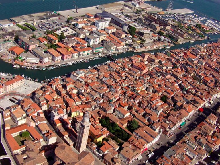 Aggressione razzista al medico INPS a Chioggia: la Cgil la considera inconcepibile